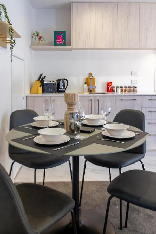 The City'S Best Kept Secret 2 Bed 2 Bath Christchurch New Zealand