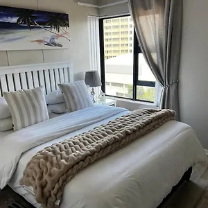 Beachside Bliss Apartment Strand
