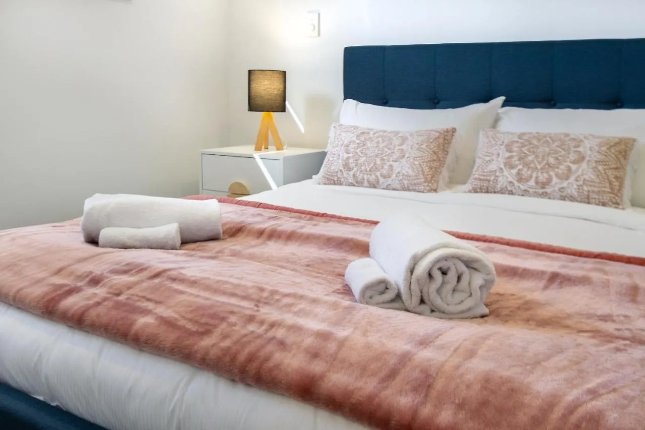 The City'S Best Kept Secret 2 Bed 2 Bath Christchurch Apartment